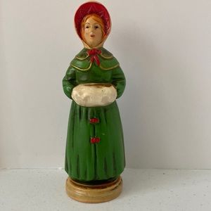Vintage Nativity Caroler 7 1/4” Tall